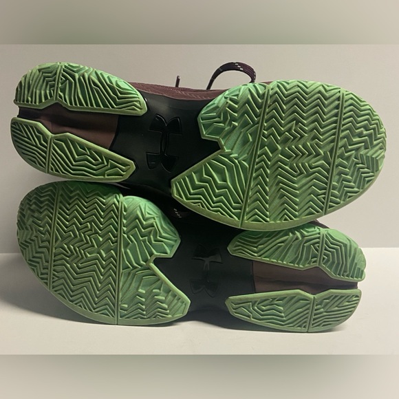 Under Armour Stephen Curry’s Purple and Pink High Top size 6Y - Picture 6 of 6